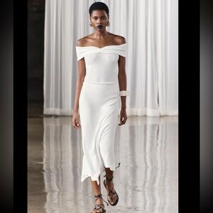 TEXTURED DRAPED BODYSUIT & SKIRT SET